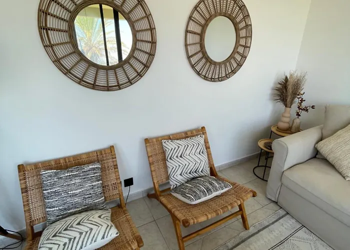 Superbe Moderne Avec Piscine Lägenhet *