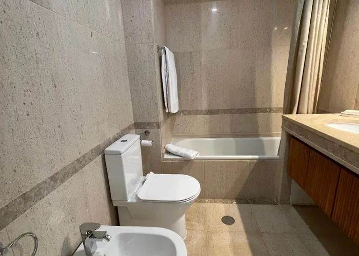 Superbe Moderne Avec Piscine Alvor