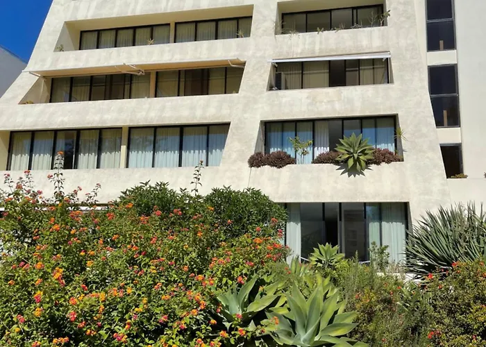 Lägenhet Superbe Moderne Avec Piscine *