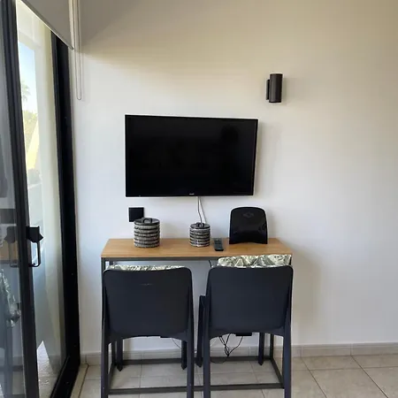 Superbe Moderne Résidence Avec Piscine *